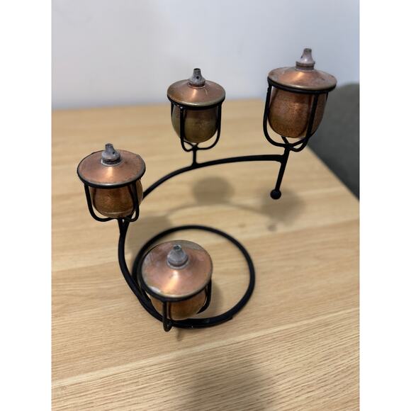 Four-Arm Candelabra Oil Lamp VINTAGE - Picture 6 of 6